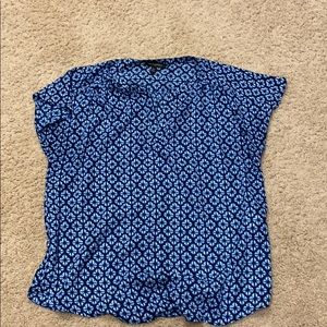 4 for $16 /// Banana Republic Blue Shirt | Size M